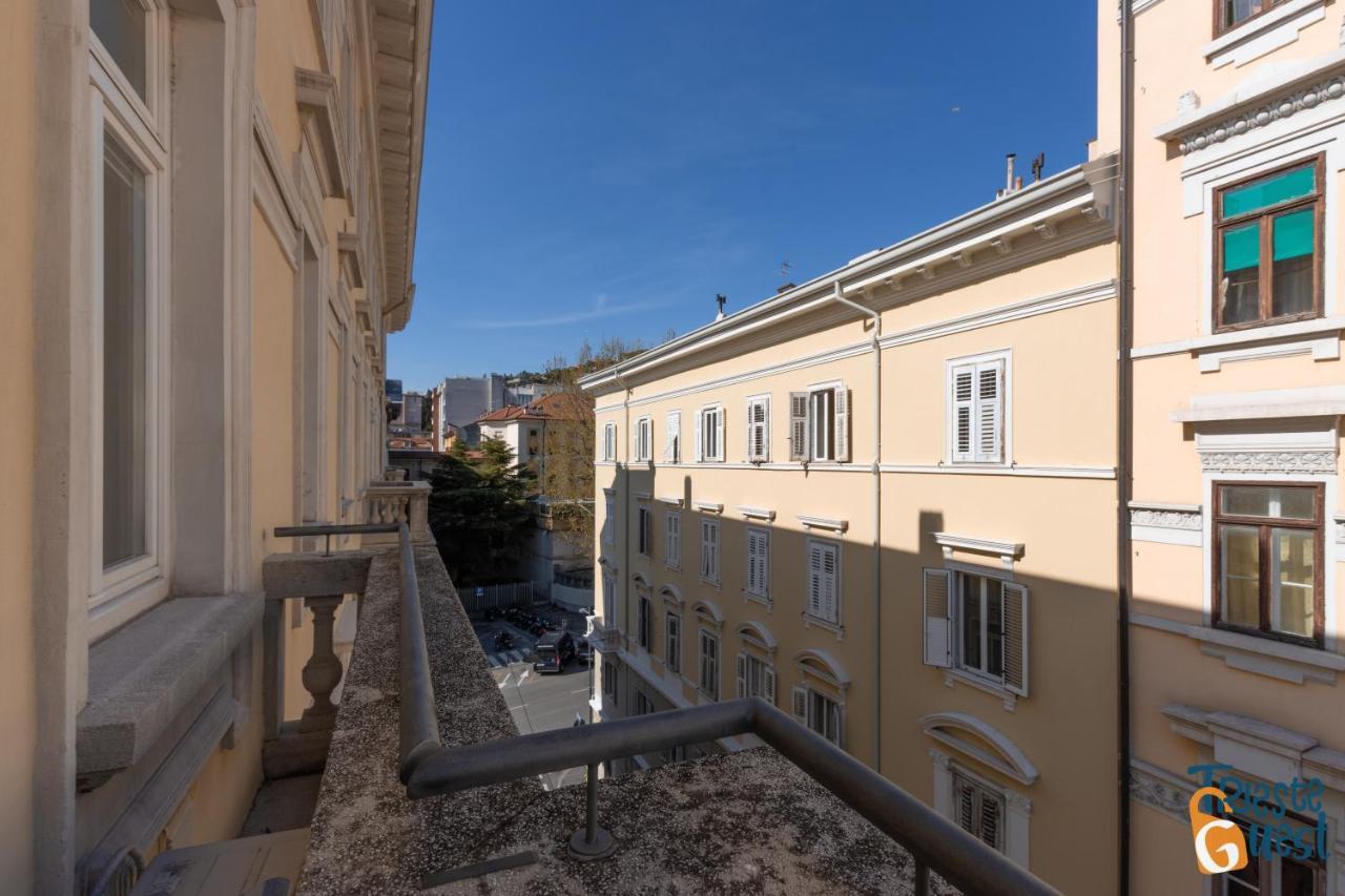 The House Of Joy - Luminoso - Clima - Balcone Lägenhet Trieste Exteriör bild